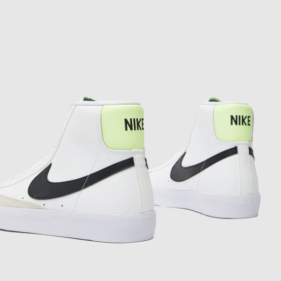 Nike Grade School Blazer Mid 77 White/Black DA4086 109 - Picture 5 of 9
